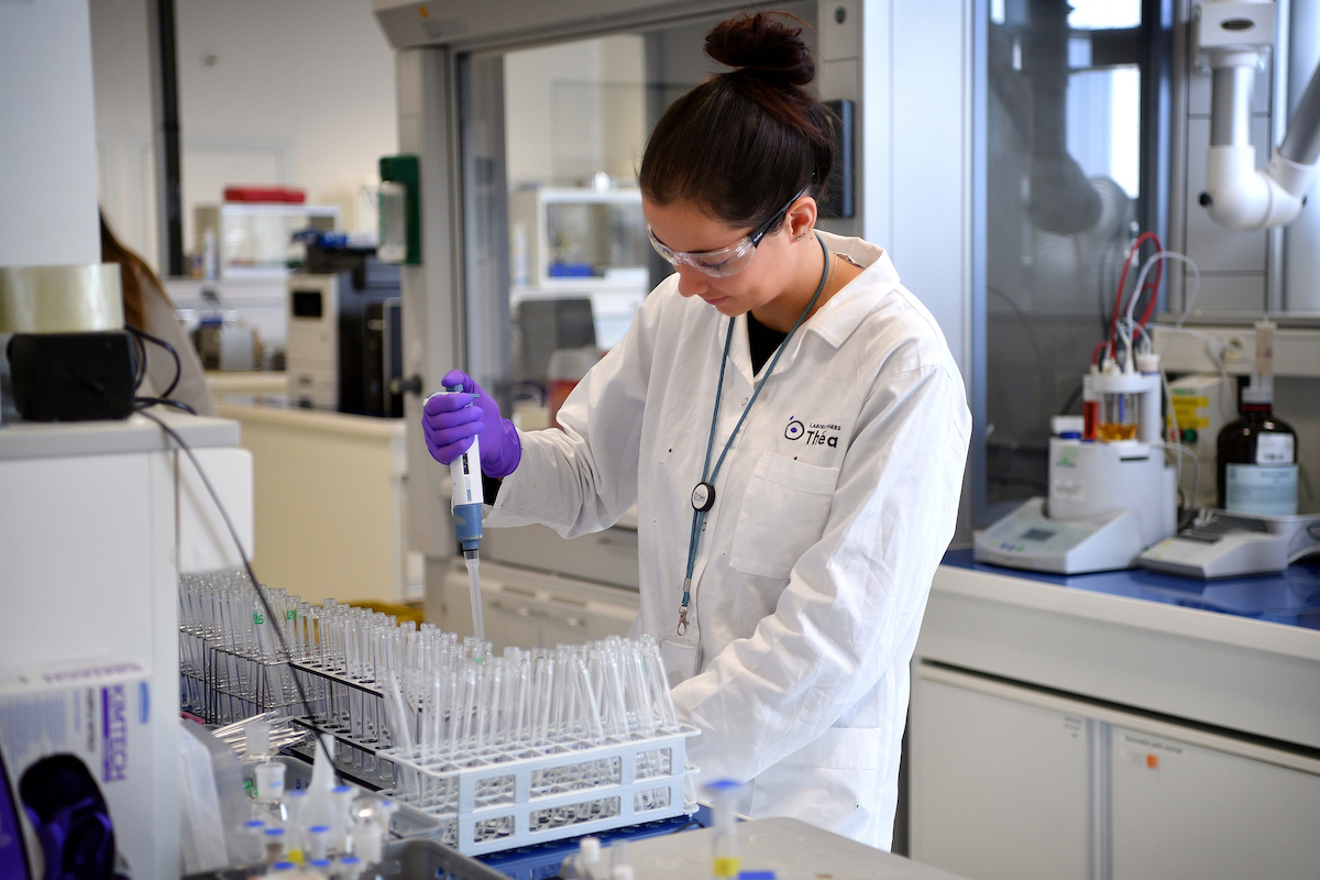 Ποιότητα στον πυρήνα των προτύπων R&D της Théa